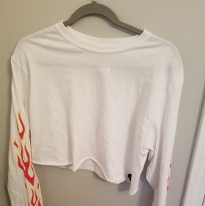 Tillys longsleeve cropped tee.